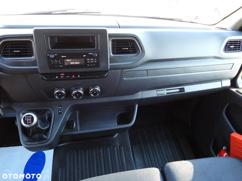 Renault MASTER PLANDEKA 10 PALET WEBASTO TEMPOMAT LEDY PNEUMATYKA KLIMATYZACJA  165KM - 34
