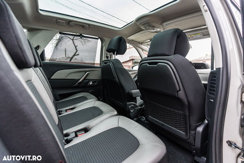 Citroën C4 Space Tourer PureTech 130 Stop&Start EAT8 SHINE - 6