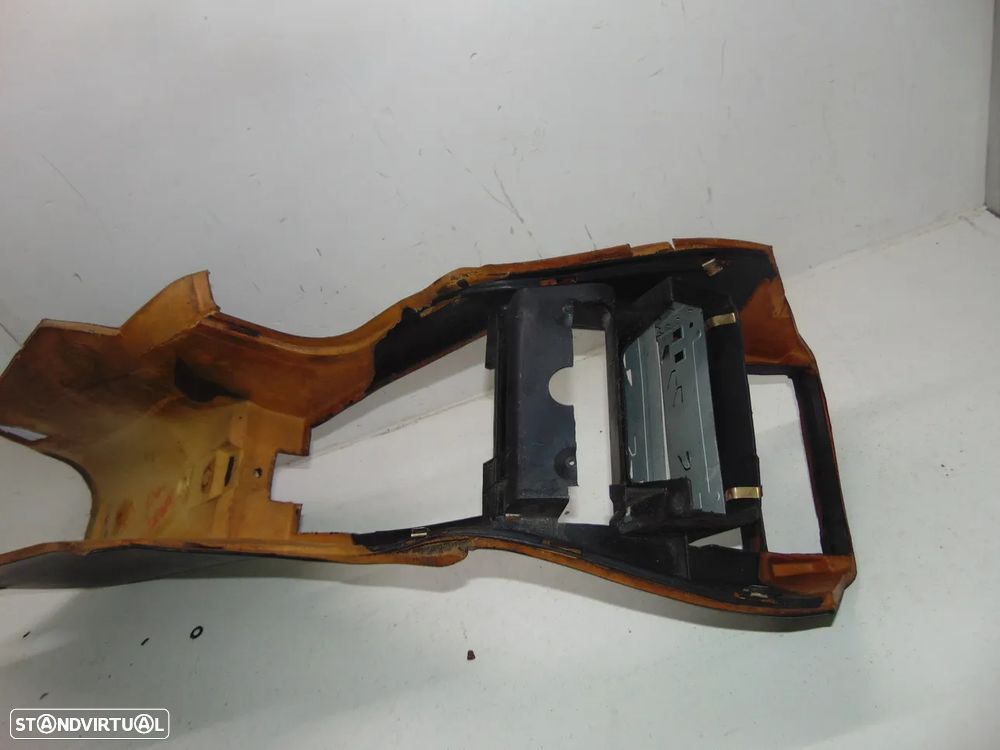 Mercedes w123 consola chão - 8