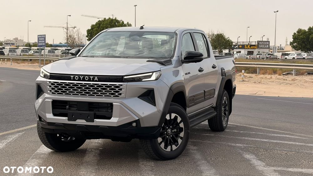 Toyota Hilux 2.8 D-4D Double Cab GR Sport II 4x4 - 20
