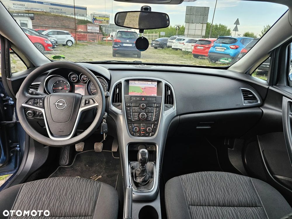 Opel Astra - 16