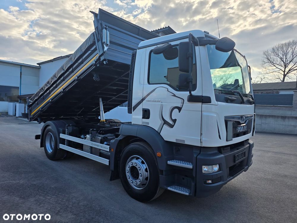 MAN TGM 15.250 / 18.250 / WYWROTKA  /  MANUALNA /AXOR / ANTOS - 3