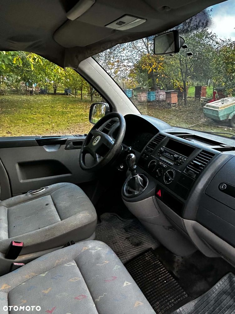 Volkswagen Transporter - 5