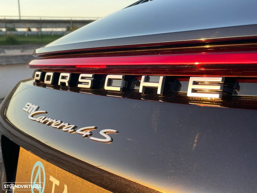 Porsche 911 (992) Carrera 4S PDK - 36