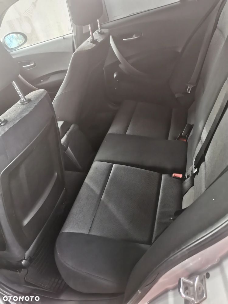 BMW Seria 1 118d - 13