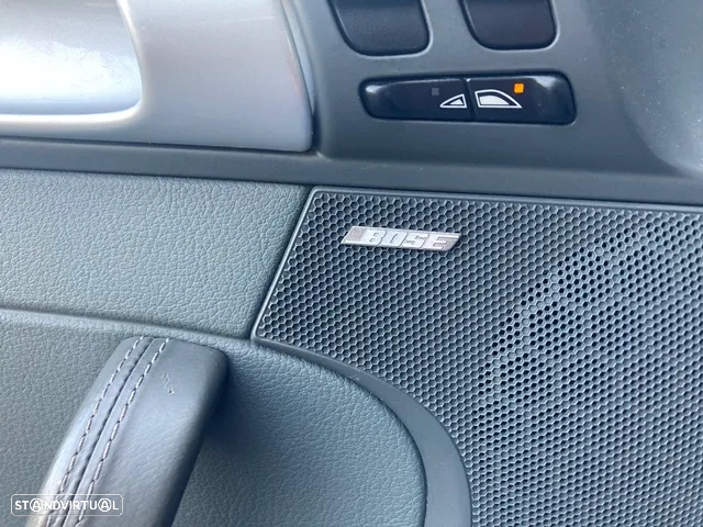 Porsche 911 (997) Carrera 4 S - 29