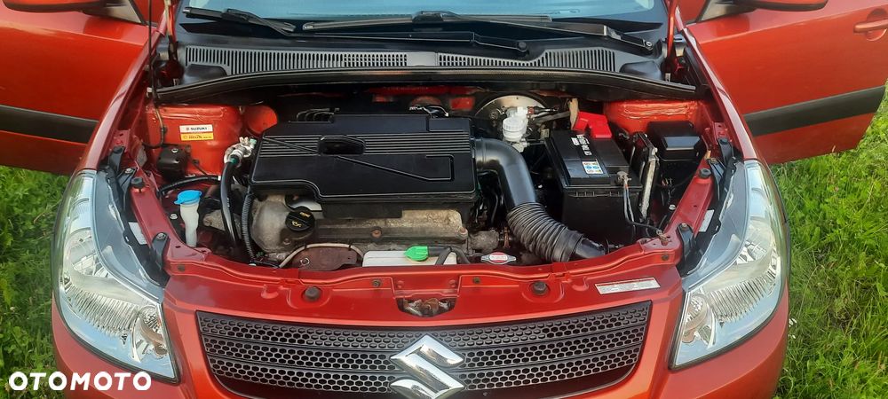 Suzuki SX4 1.6 GS / Premium 4WD - 14