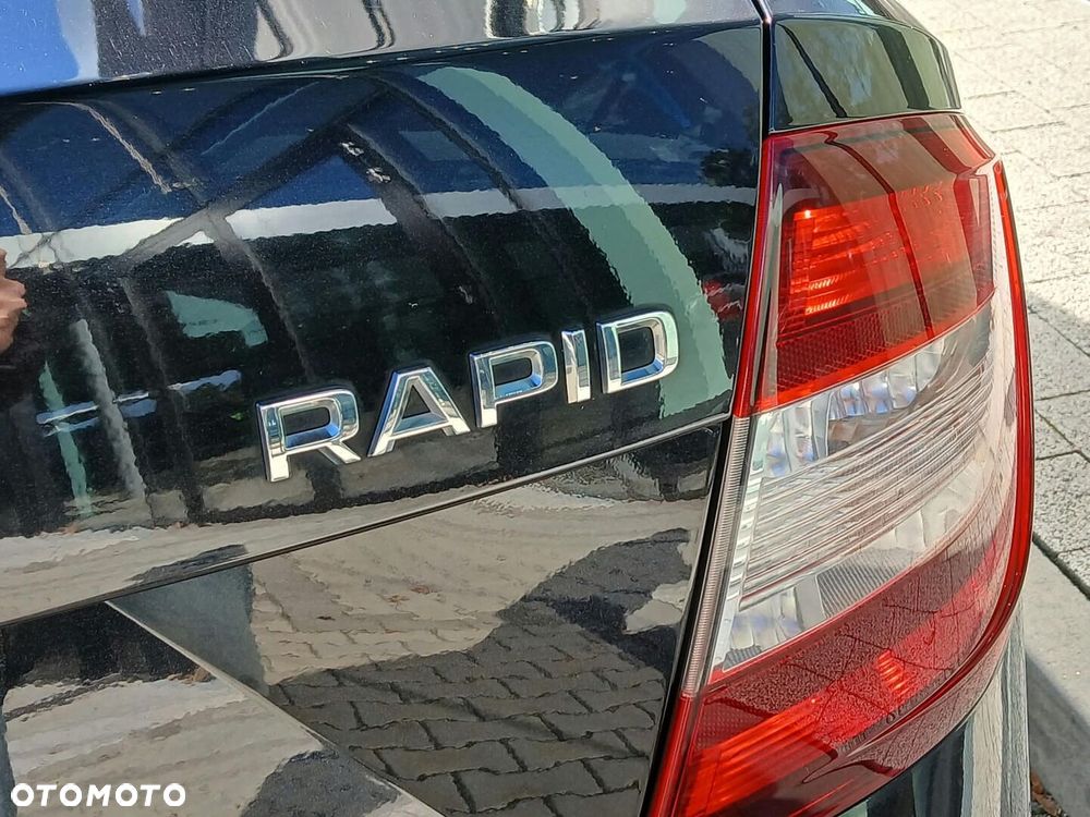 Skoda RAPID 1.6 TDI DPF Ambition - 32
