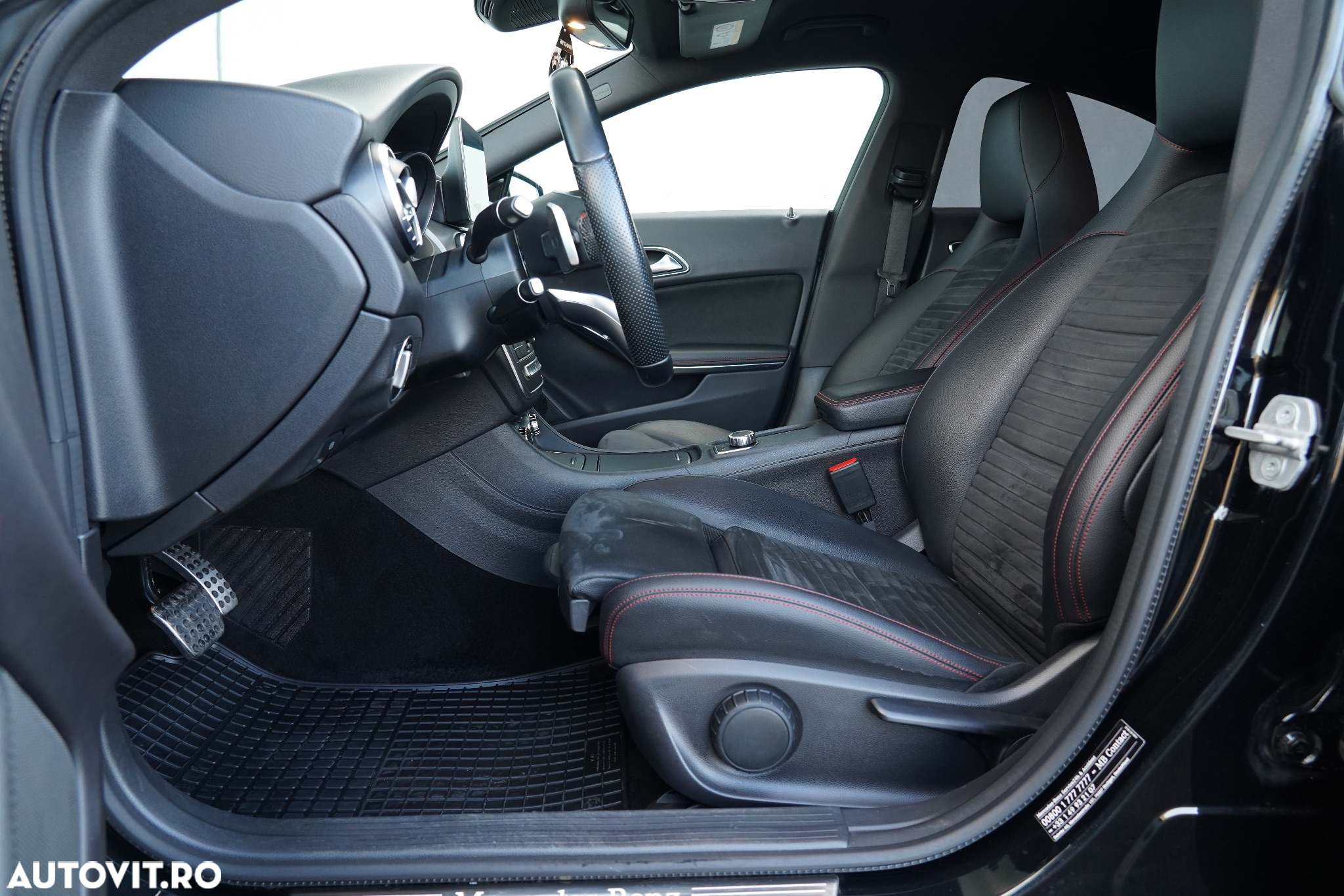 Mercedes-Benz CLA 220 d 7G-DCT AMG Line - 16