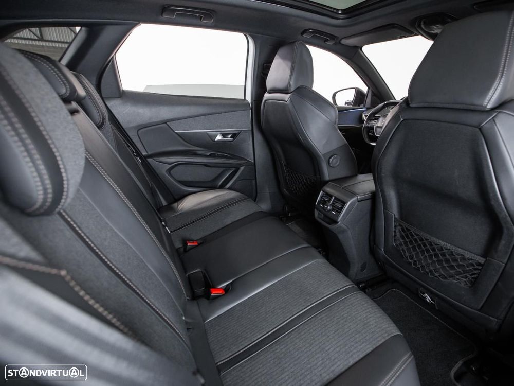 Peugeot 3008 - 11