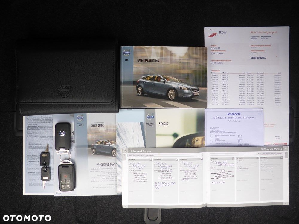 Volvo V40 D2 Momentum - 37