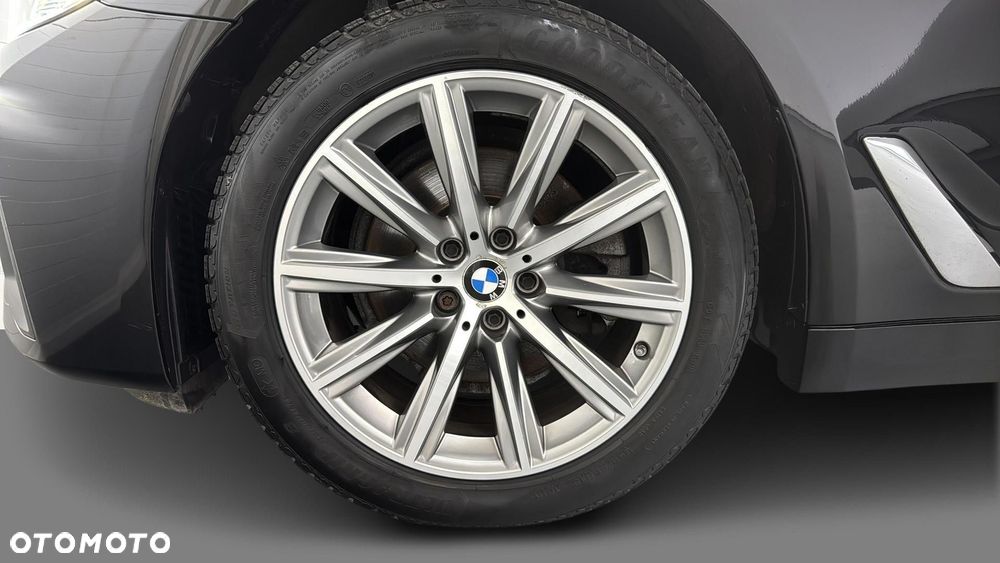 BMW Seria 5 520d mHEV - 20