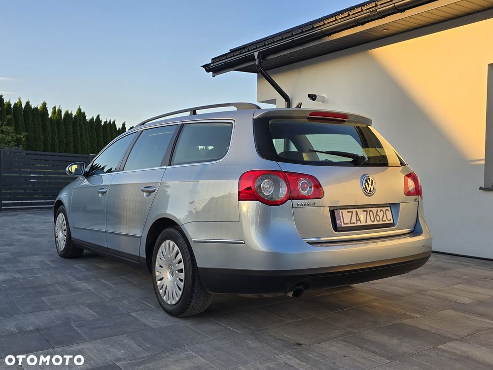 Volkswagen Passat 1.4 TSI DSG Comfortline - 4