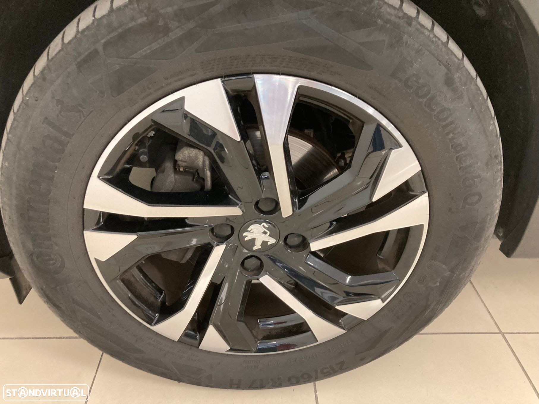Peugeot 2008 1.2 PureTech Active Pack - 10