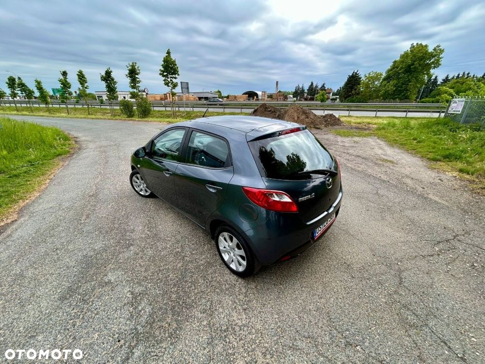 Mazda 2 - 19