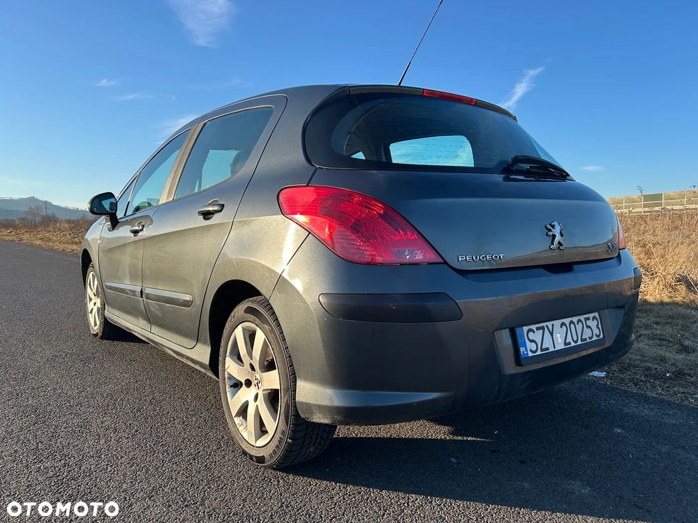 Peugeot 308 - 3