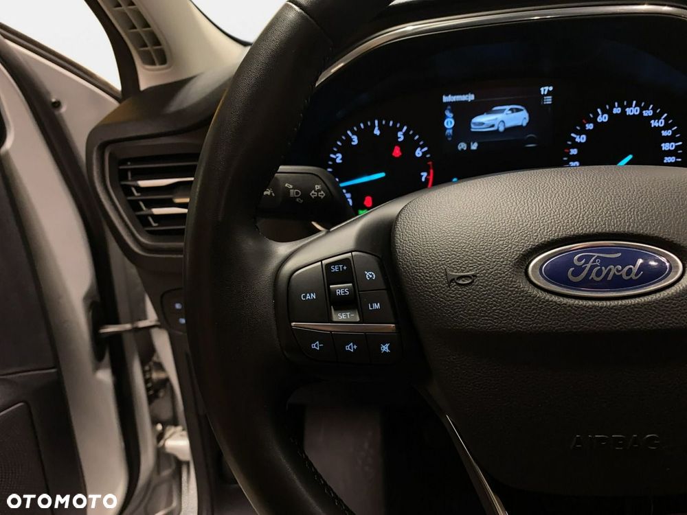 Ford Focus - 21