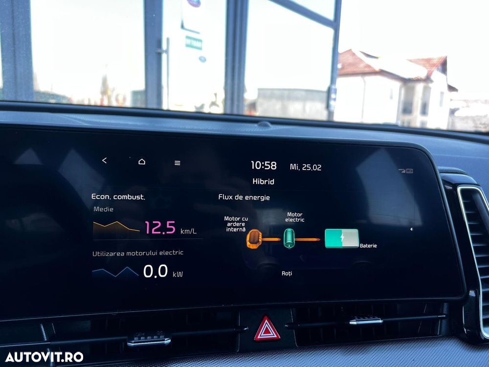 Kia Sportage 1.6 T-GDI HEV 6AT 4x2 Business Line - 20