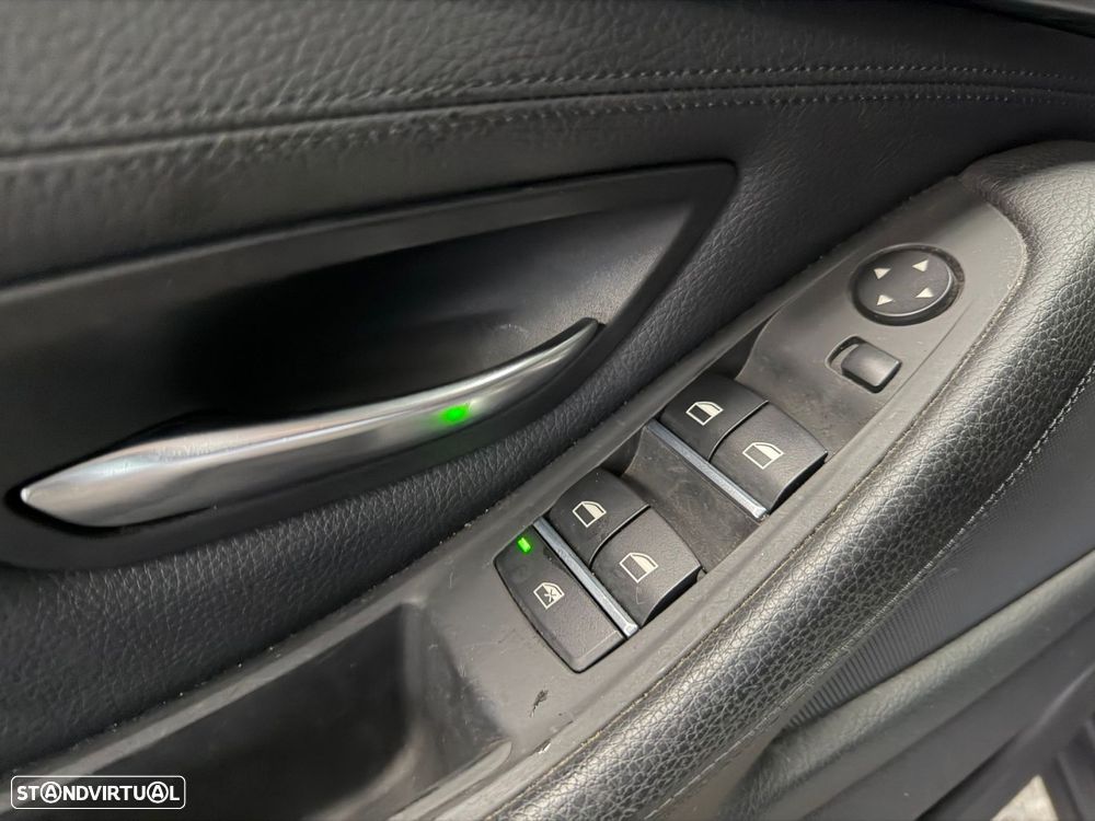 BMW 520 d Line Modern Auto - 16