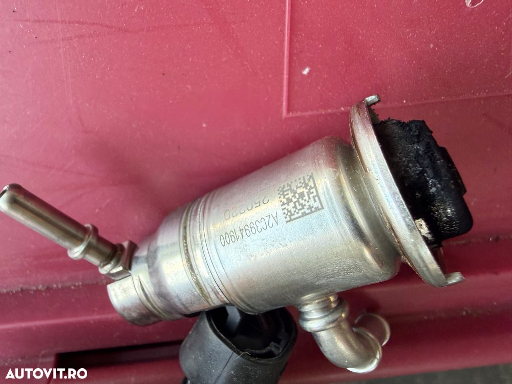 Injector AdBlue / Diuză Injectare Dacia - Renault 1.5 dCi / 2.0 dCi, Cod 208995377R Evacuare dpf - 5