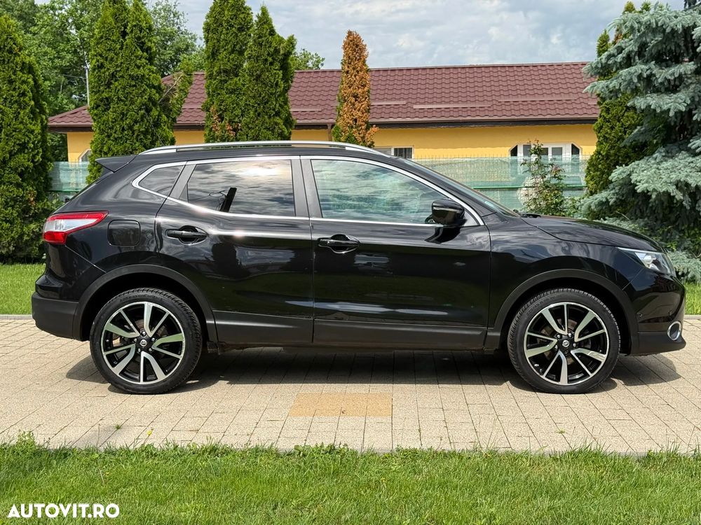 Nissan Qashqai 1.6 DCI 4 x 4 DPF Start/Stop tekna - 25