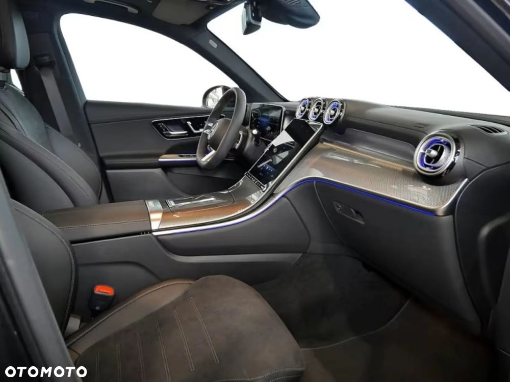 Mercedes-Benz GLC 220 d mHEV 4-Matic AMG Line - 26
