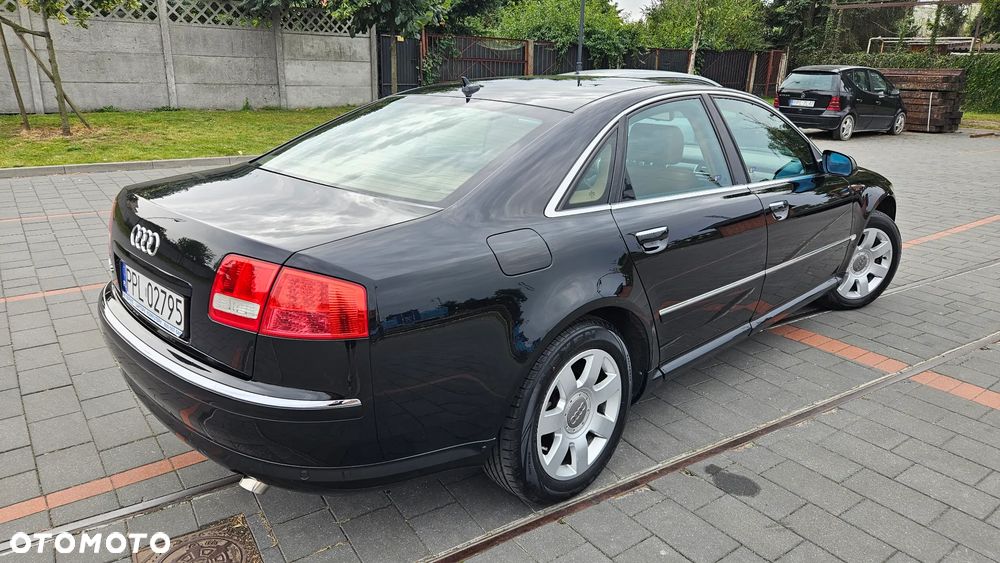 Audi A8 2005 photo 3