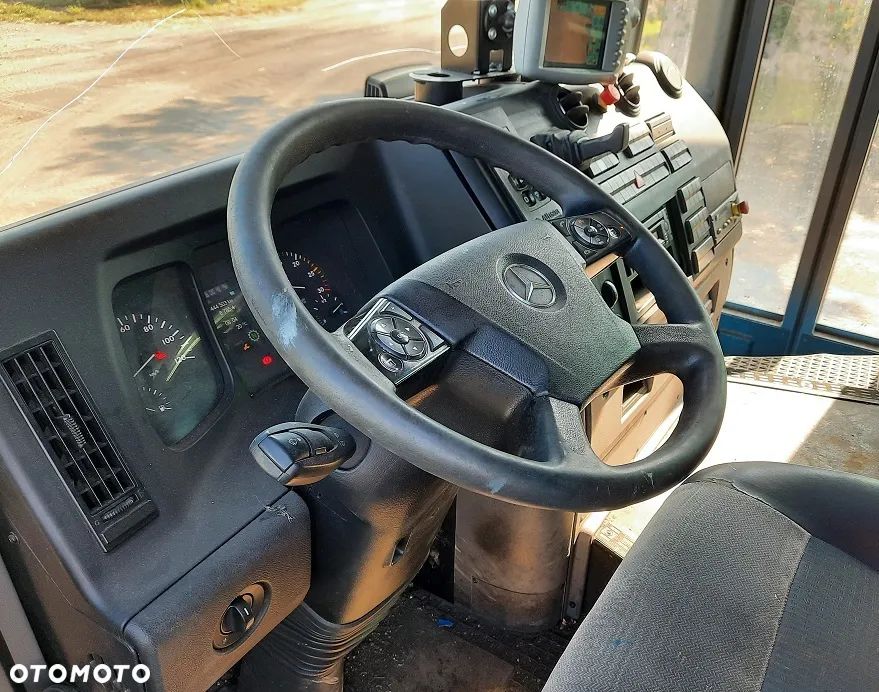 Mercedes-Benz Econic 2630 - 8