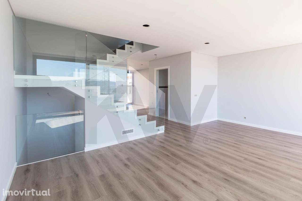 Moradia T3 com jardim, nova construção - Grande imagem: 3/34