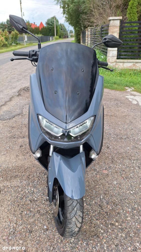 Yamaha NMAX - 9