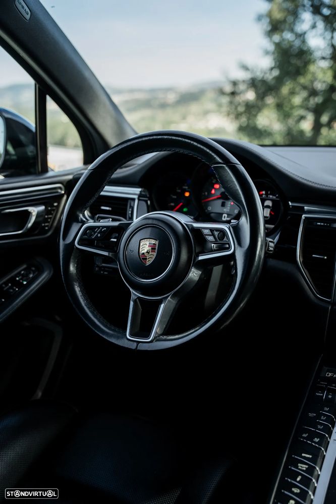 Porsche Macan S - 21