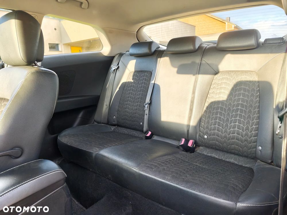 Kia ProCeed 1.6 Crdi Comfort + - 6