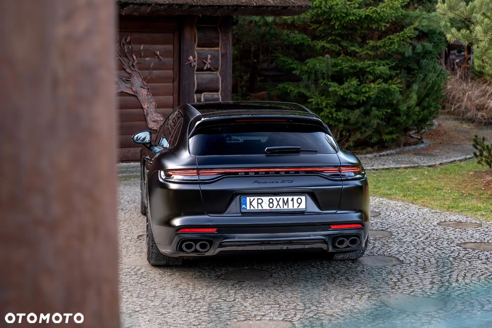 Porsche Panamera - 19