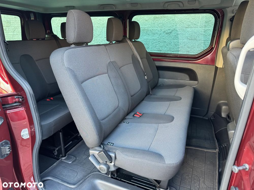 Renault Trafic 2.0 dCi - 24