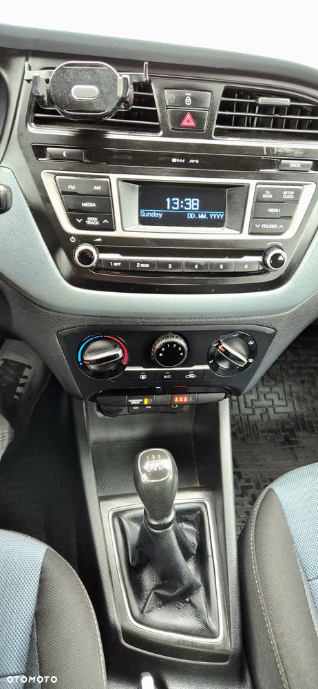 Hyundai i20 1.2 BlueDrive Comfort - 31