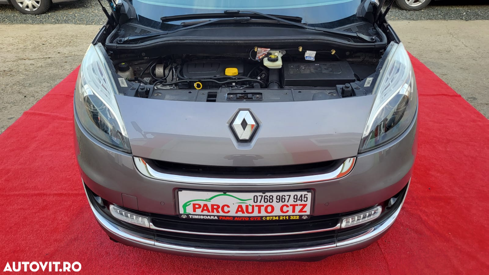 Renault Grand Scenic dCi 130 FAP Start & Stop Luxe - 14