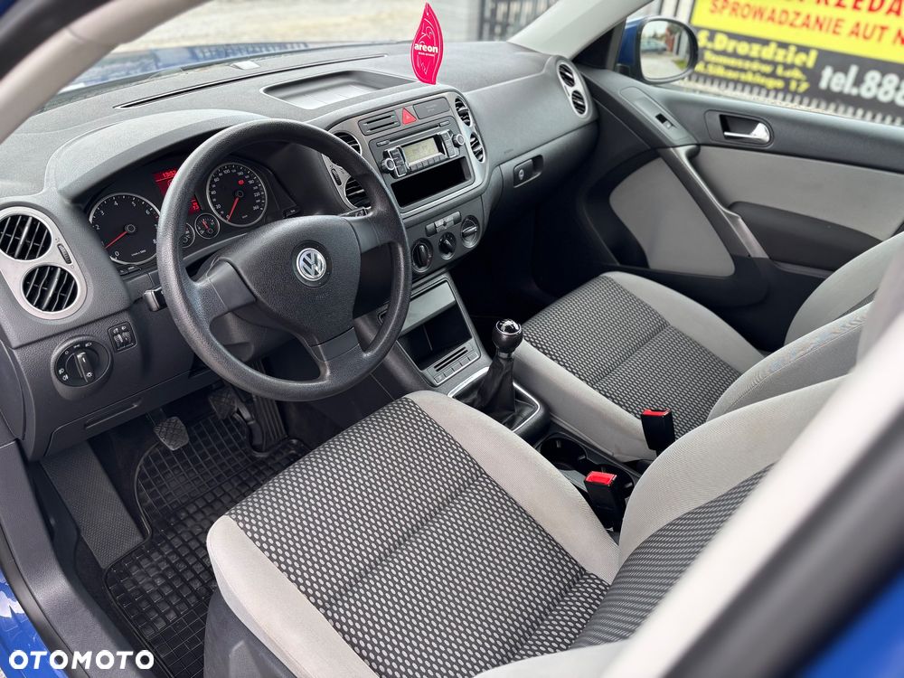 Volkswagen Tiguan - 6