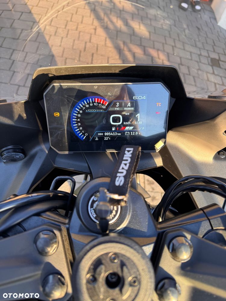 Suzuki GSX - 7