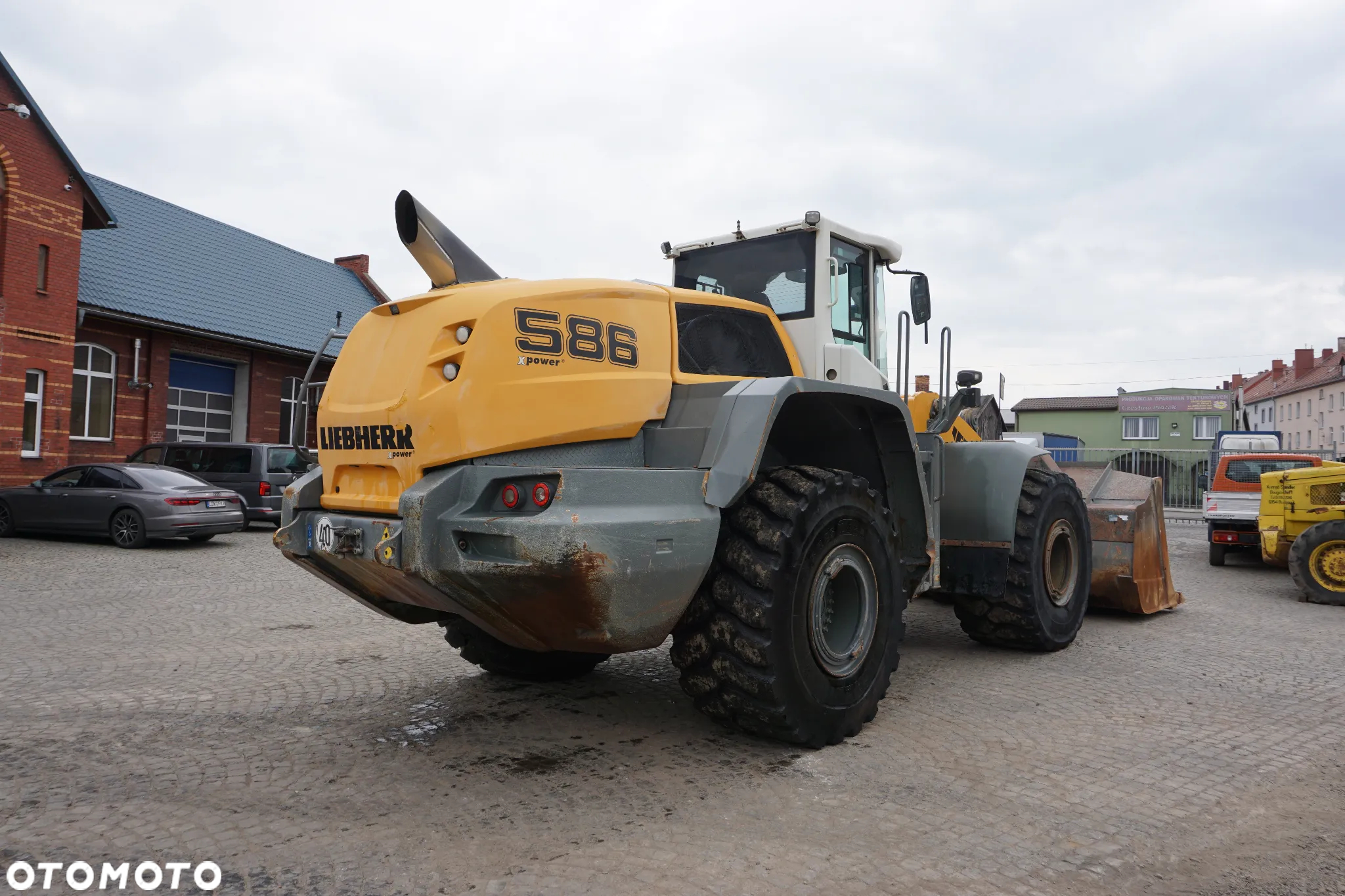 Liebherr L 586 Xpower - 3
