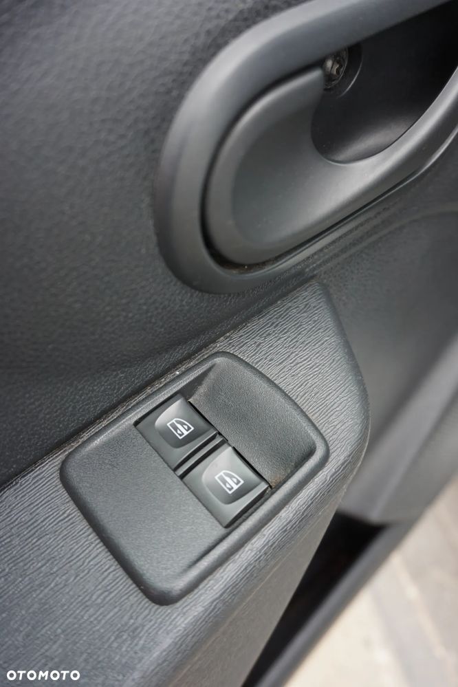 Dacia Dokker 1.5 Blue dCi Laureate - 17