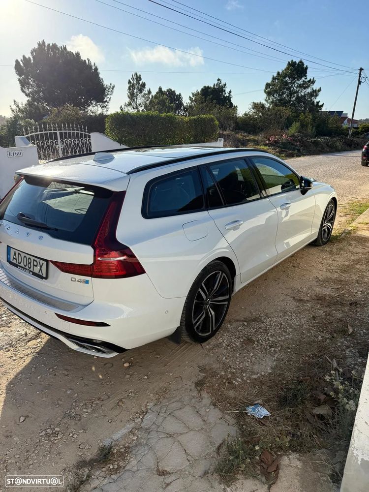 Volvo V60 D4 Geartronic R-Design - 10