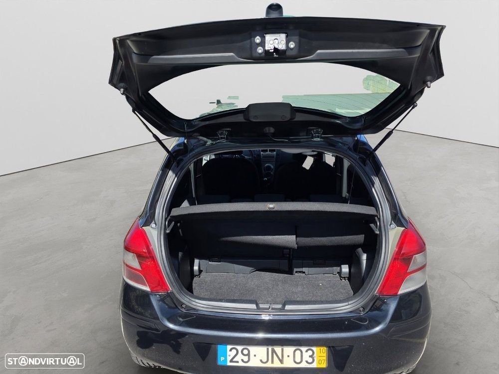 Toyota Yaris 1.4 D-4D - 8