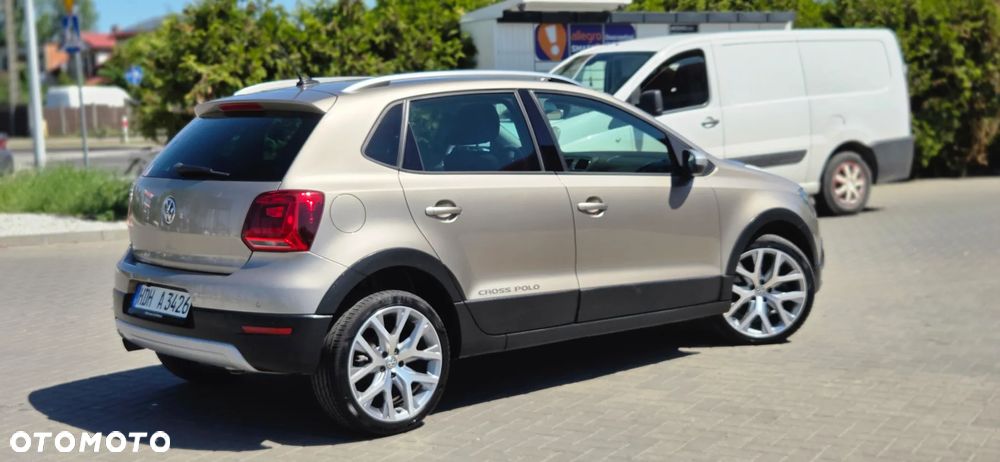 Volkswagen Polo Cross - 13