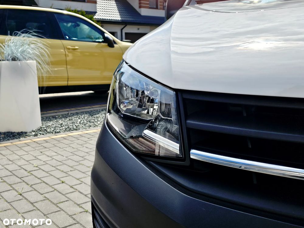Volkswagen Caddy - 10