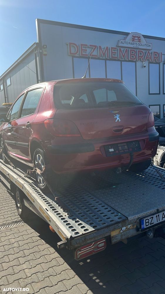 Dezmembram Peugeot 307 2.0HDI din 2006 - 2