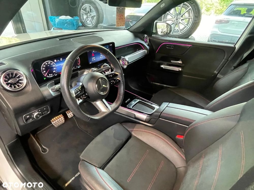 Mercedes-Benz GLB 200 4-Matic AMG Line 8G-DCT - 7