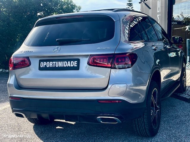 Mercedes-Benz GLC 300 de 4Matic 9G-TRONIC AMG Line - 23