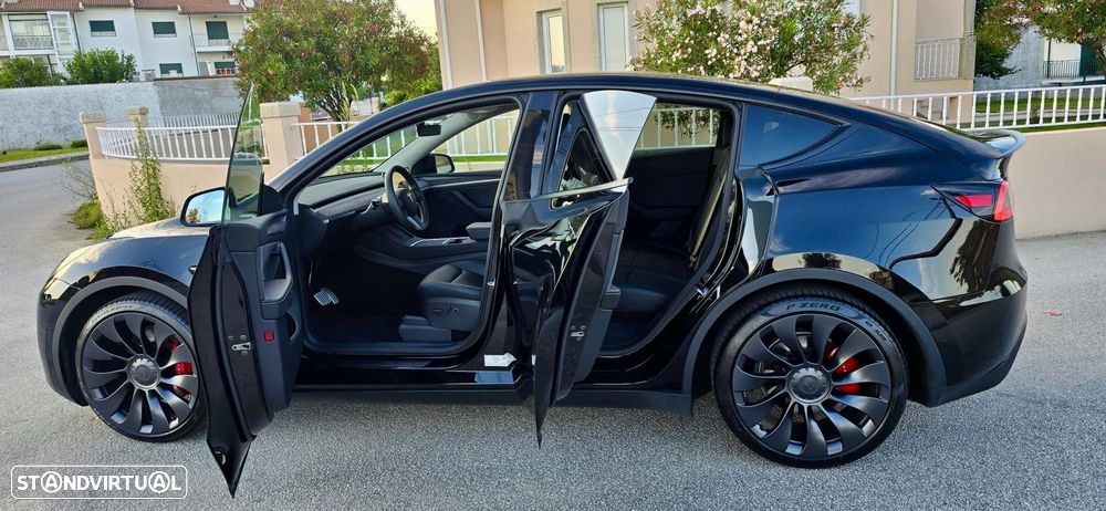 Tesla Model Y Performance Tração Integral - 1