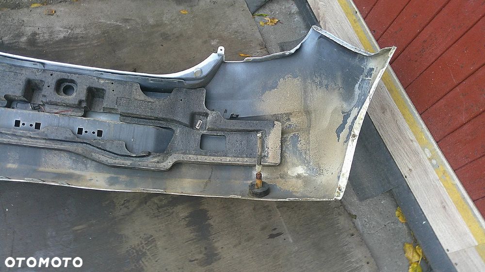 HYUNDAI I30 I ZDERZAK TYLNY  7F - 8