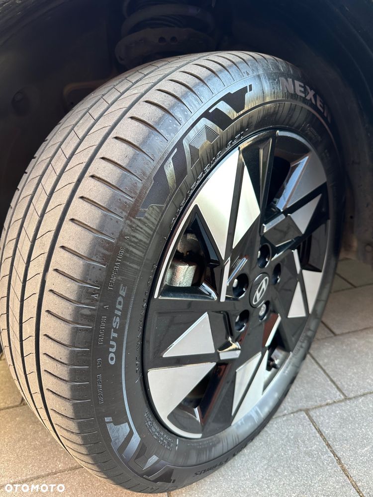 Hyundai Kona 1.6 GDI Hybrid Platinum DCT - 15